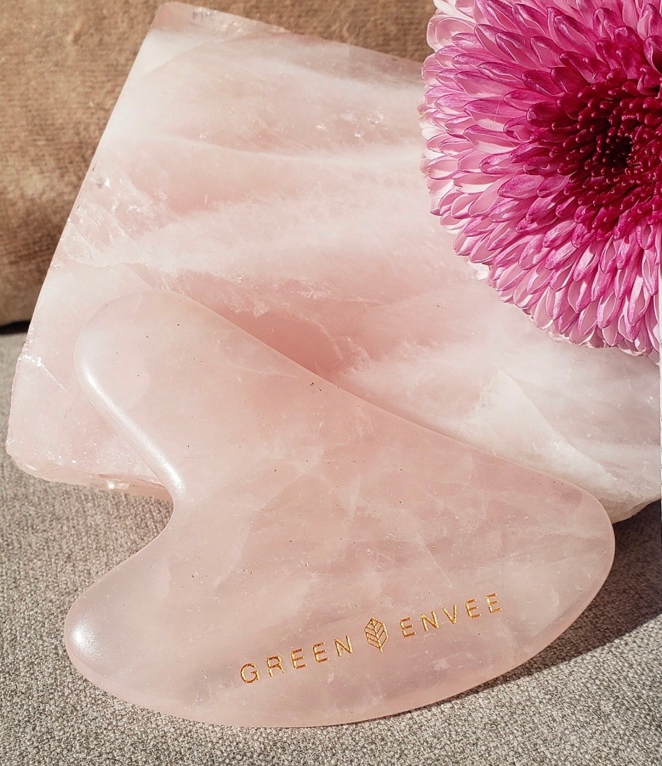 ROSE QUARTZ GUA SHA FACIAL TOOL